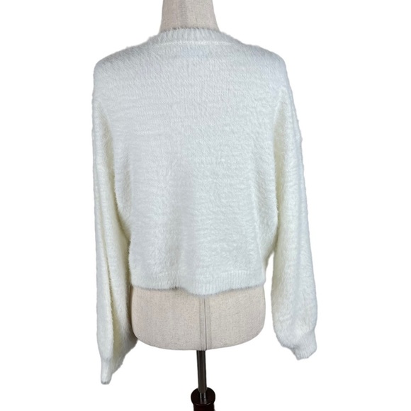 Stradivarius Ivory Soft Fuzzy Cardigan - Picture 4 of 9